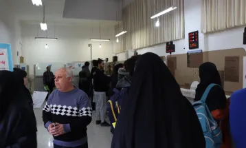 آلبوم تصویری از حال و هوای حضور دانشجویان دانشگاه آزاد اسلامی مشهد در روزهای اول ثبت نام