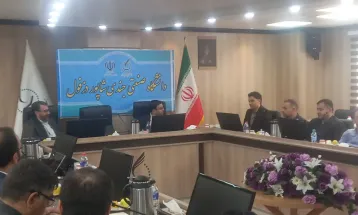 نشست نخبگانی با اعضائ هیئت علمی  دانشگاه های استان خوزستان در دانشگاه صنعتی جندی شاپور دزفول