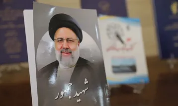 نمایشگاه کتاب در مراسم رونمایی از کتب اثار و تجارب دانشی و پژوهشی