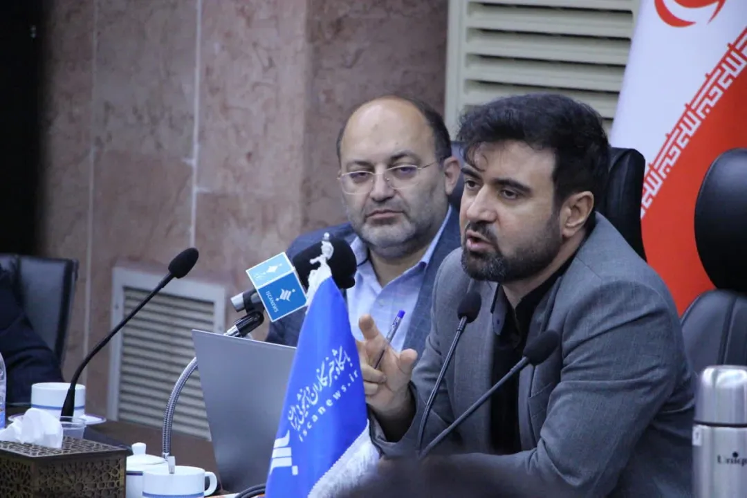 نشست تخصصی دانشگاه آزاد اسلامی اصفهان برای پیگیری حقوقی جنایات رژیم صهیونیستی و حامیان آن