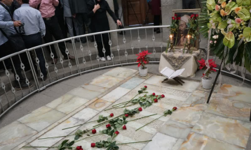 برگزاری همایش روز پزشک، روز بوعلی سینا و روز همدان در آرامگاه بوعلی سینا