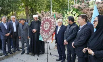 برگزاری همایش روز پزشک، روز بوعلی سینا و روز همدان در آرامگاه بوعلی سینا