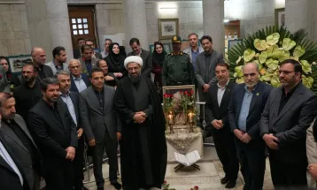 برگزاری همایش روز پزشک، روز بوعلی سینا و روز همدان در آرامگاه بوعلی سینا