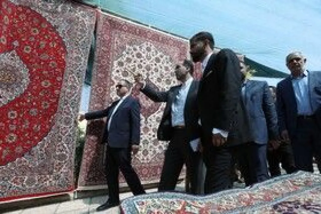 جشنواره فرش دستباف جیریا فرصتی برای رونق اقتصاد و معرفی هنر روستایی