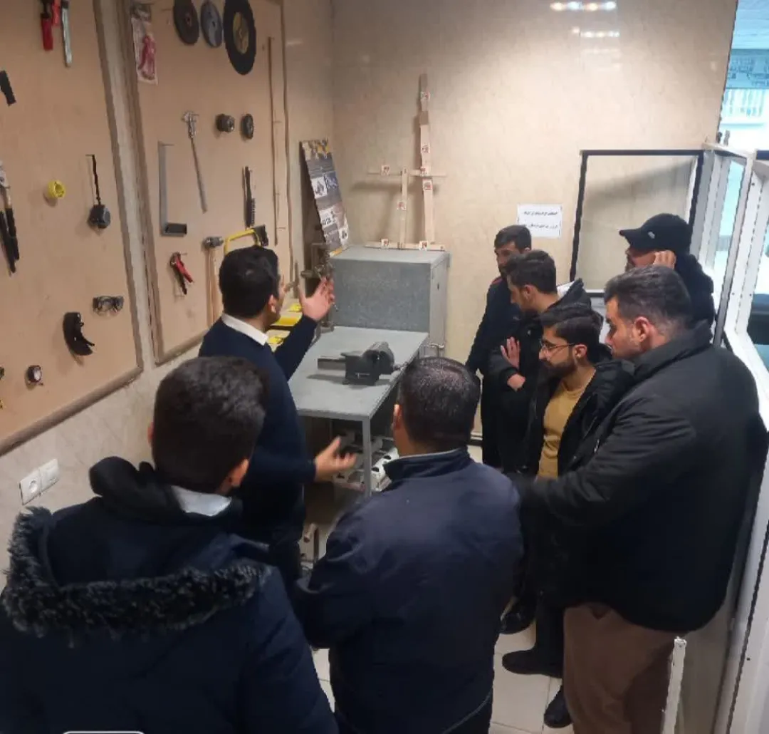بازدید از مرکز رشد 5400شهید استان کردستان/آشنایی با فرآیندها و حمایت ها
