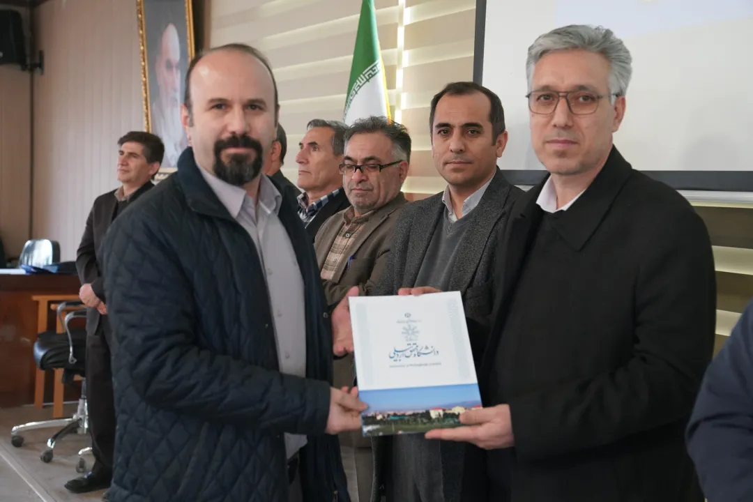 جشنواره تجلیل از پژوهشگران و فناوران برگزیده دانشگاه محقق اردبیلی در سال ۱۴۰۳ برگزار شد