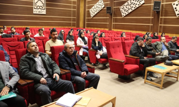 افتخار آفرینان دانشگاه زنجان تجلیل شدند