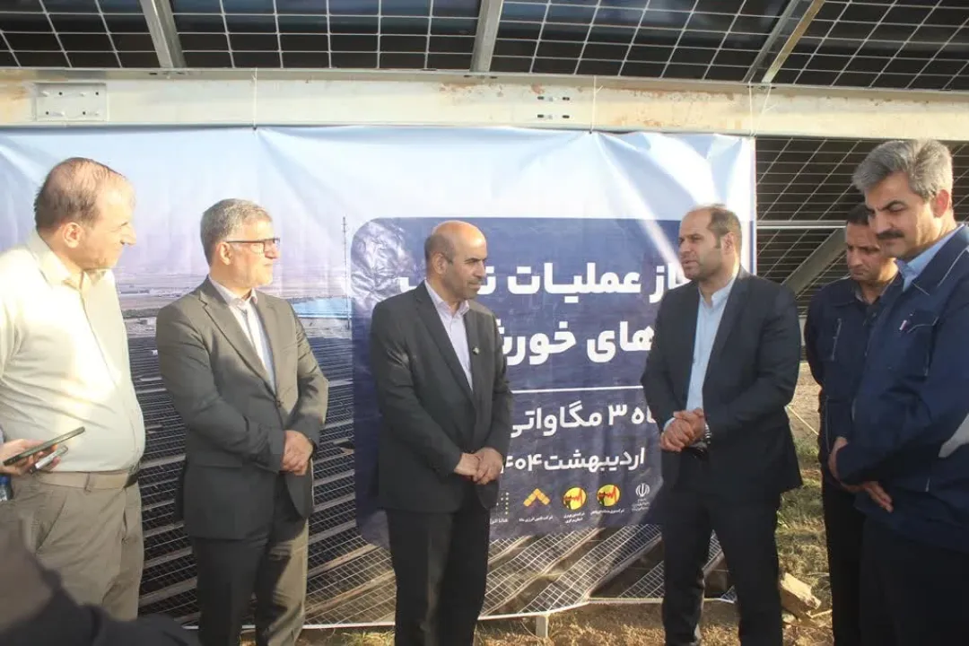 آغاز عملیات اجرایی ۱۵۰ نیروگاه خورشیدی ۳ مگاواتی در خمین