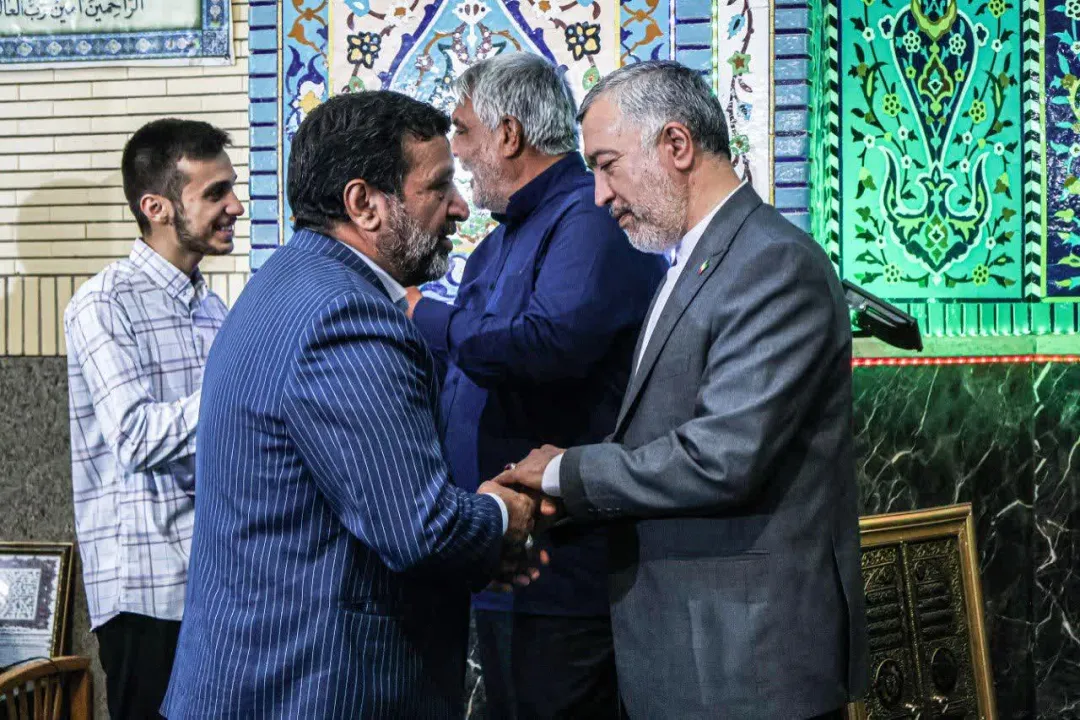 کلاس خصوصی خاصی نداشتم /  هدفم پیشرفت کشور است / توصیه برای شرکت در دوره های «بی نهایت شو»